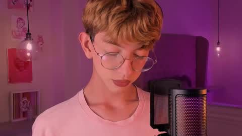 Damiano online show from September 2025 07:29:01 PM