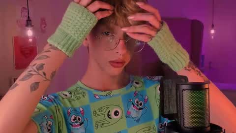 Damiano online show from October 2025 11:57:01 PM