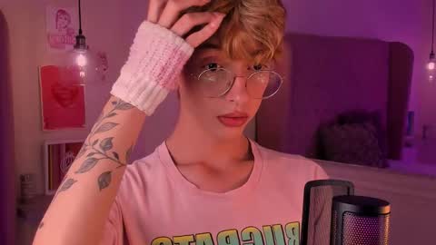 Damiano online show from October 2025 10:18:02 PM