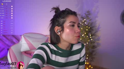 Snapshot of imjess_ chatting on December 2024 11:52:02 PM imjess_ online show from December 2024 11:52:02 PM