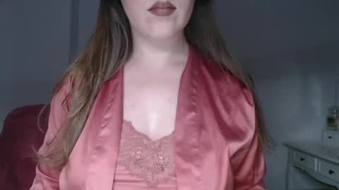 Pola online show from November 2025 09:53:01 PM