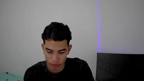 imnero_s online show from March 2025 05:28:01 AM