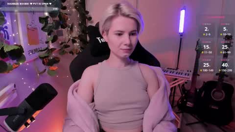 Snapshot of imnotmia chatting on February 2025 09:43:02 AM Mia online show from February 2025 09:43:02 AM