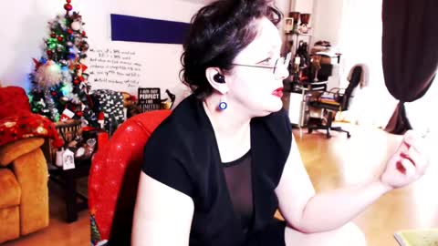 Empress online show from January 2025 11:48:01 AM