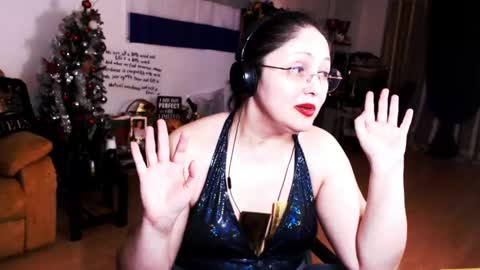Empress online show from February 2025 06:19:01 PM