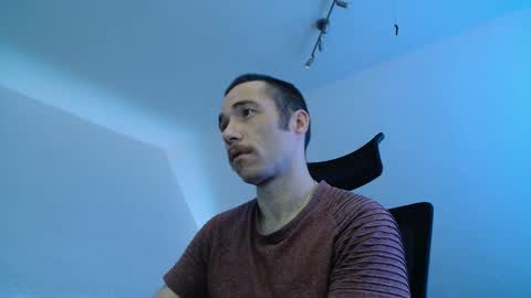 Flummi online show from September 2025 10:53:01 PM