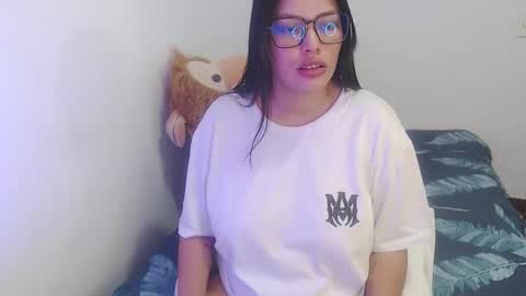 imsweetlips online show from October 2025 06:39:01 PM