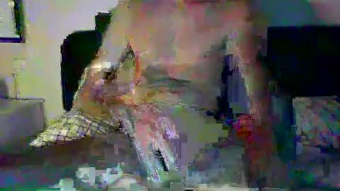 Snapshot of imustwork chatting on June 2026 10:12:02 PM imustwork online show from June 2026 10:12:02 PM