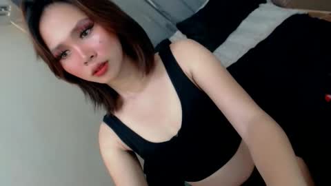 hi its me pearl online show from September 2025 03:19:02 AM
