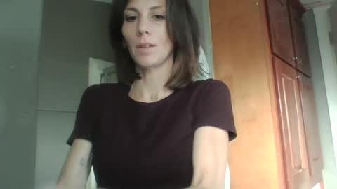 in_this_moment_ online show from December 2025 11:24:01 PM