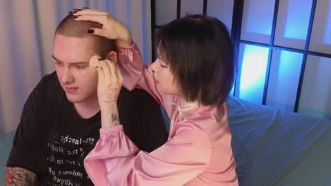 OTIS and MILIY online show from January 2025 12:43:01 PM