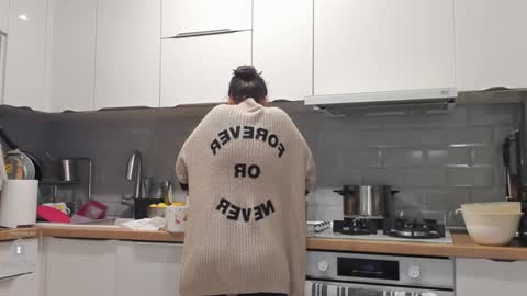 Ina Kush online show from December 2024 06:59:02 PM