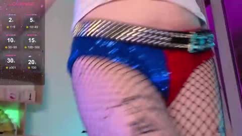  Dina  Help me reach 100 likes  online show from October 2025 08:21:02 PM