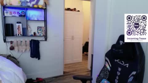 incomingtease online show from February 2026 06:08:02 PM