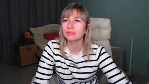 incredible_ariela online show from December 2024 11:54:02 AM