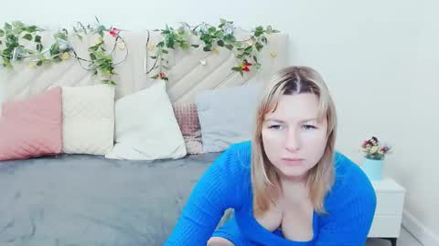 incredible_ariela online show from February 2026 06:29:02 AM