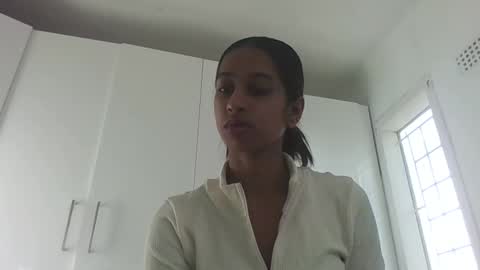 indanbella19 online show from May 2026 05:24:01 AM