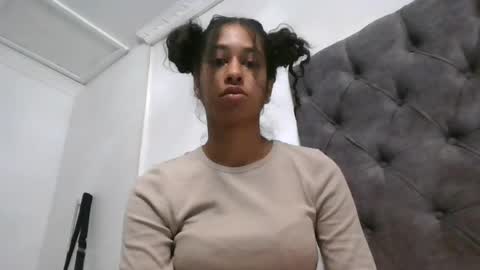 indanbella19 online show from June 2026 04:35:02 AM