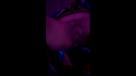 indegeniouscreature online show from April 2026 05:40:01 AM