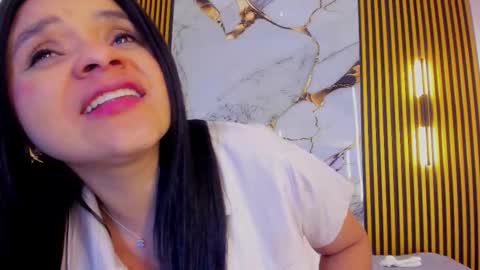 Indi Catalina online show from February 2026 07:12:01 PM