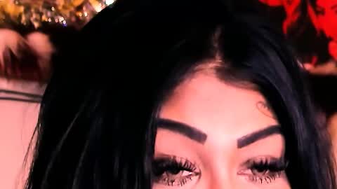 Bella Ambrosia online show from December 2025 12:27:01 AM