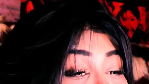 Snapshot of indian_dreamgirl chatting on May 2026 04:04:02 PM Bella Ambrosia online show from May 2026 04:04:02 PM