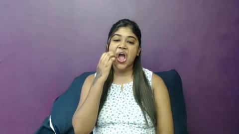 Melz online show from January 2025 06:04:01 AM