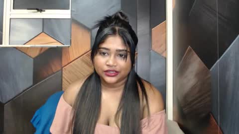 Melz online show from October 2025 06:08:01 AM