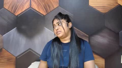 Snapshot of indian_rimmelx chatting on May 2026 06:40:02 AM Melz online show from May 2026 06:40:02 AM