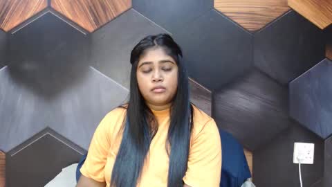 Snapshot of indian_rimmelx chatting on June 2026 06:40:01 AM Melz online show from June 2026 06:40:01 AM