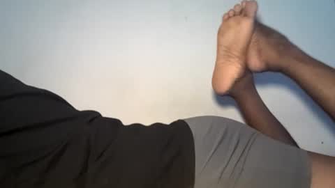 Snapshot of indian_student_for_milfs chatting on June 2026 01:14:01 PM indian_student_for_milfs online show from June 2026 01:14:01 PM