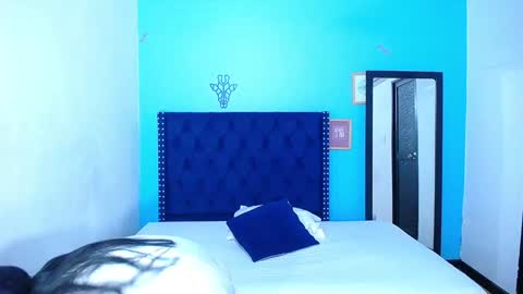 Snapshot of indian_whore18 chatting on December 2024 03:32:01 AM indian_whore18 online show from December 2024 03:32:01 AM