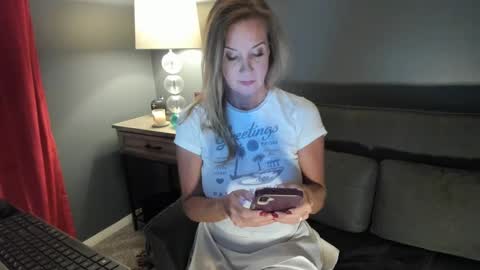 Snapshot of indianacooper chatting on January 2025 07:07:02 PM IndianaCooper - Showtimes - Mon-Fri 12pm and 930PM CST SatSun 930pm CST online show from January 2025 07:07:02 PM