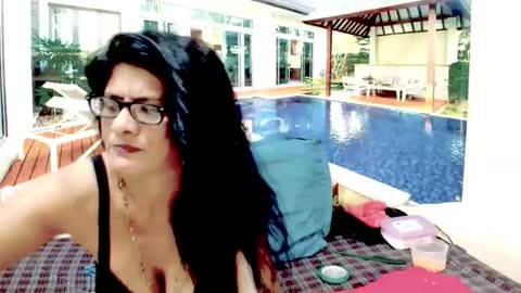 Femiez online show from January 2025 05:58:01 AM