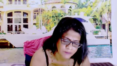 Femiez online show from February 2025 09:05:02 AM