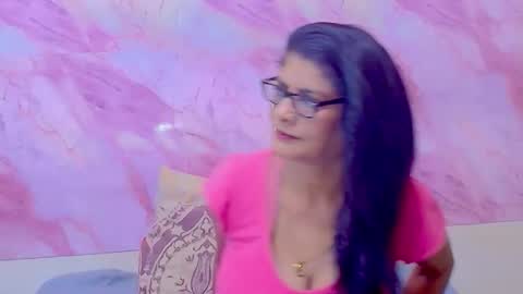 Snapshot of indianallure chatting on November 2025 05:20:01 AM Femiez online show from November 2025 05:20:01 AM