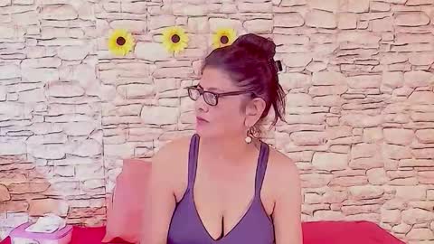 Femiez online show from February 2026 06:56:02 AM