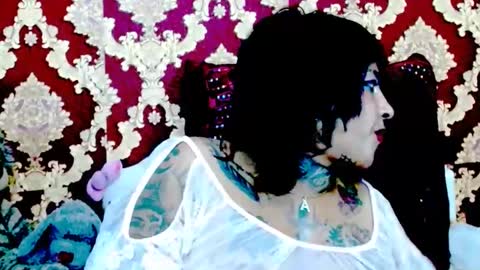 Snapshot of indiancatz2 chatting on February 2025 11:33:02 PM anusha online show from February 2025 11:33:02 PM