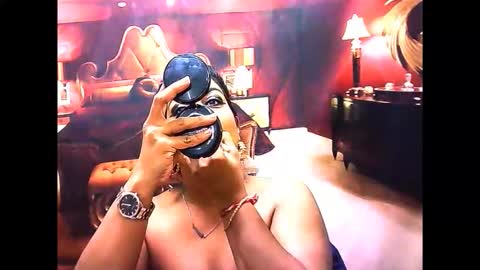 Snapshot of indiancherrypie chatting on May 2026 06:33:01 AM indiancherrypie online show from May 2026 06:33:01 AM