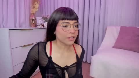 Snapshot of indiancutie_ chatting on September 2025 02:09:02 PM MIA online show from September 2025 02:09:02 PM