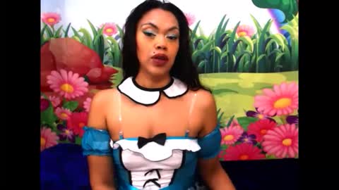 Lia online show from October 2025 05:28:01 AM