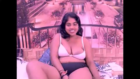 Snapshot of indiandiva27 chatting on February 2026 07:03:02 AM indiandiva27 online show from February 2026 07:03:02 AM