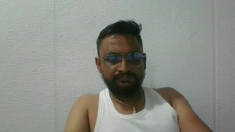 Indian lover online show from September 2025 09:58:02 AM