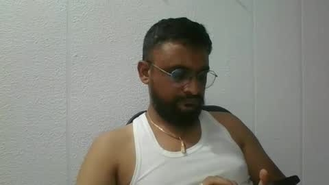 Indian lover online show from October 2025 07:50:01 AM