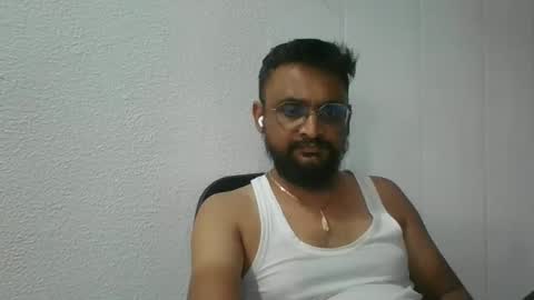 Indian lover online show from October 2025 09:29:02 AM