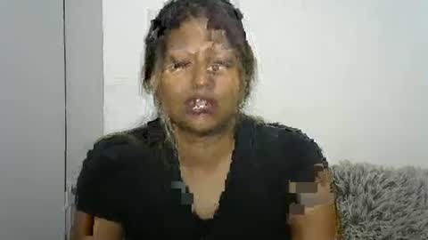 indianqtpie6 online show from October 2025 08:06:02 PM