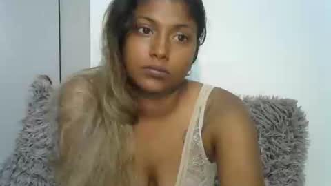 indianqtpie6 online show from March 2026 06:39:01 AM