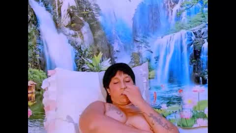 roxy online show from January 2025 05:58:01 PM