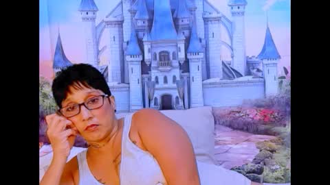 roxy online show from January 2025 08:11:02 PM