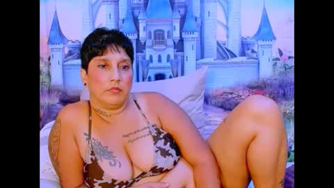 roxy online show from January 2025 07:31:01 PM